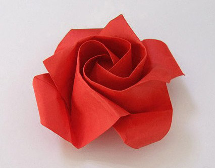 基本的手工威廉希尔中国官网
玫瑰折法让我们能够轻松的学会一个简单的手工威廉希尔中国官网
玫瑰制作