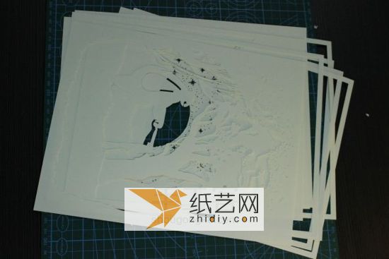 大白光影纸雕灯制作威廉希尔中国官网
 第1步