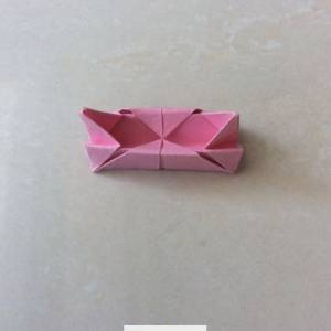 简单的折纸小渔船（威廉希尔公司官网
制作威廉希尔中国官网
）