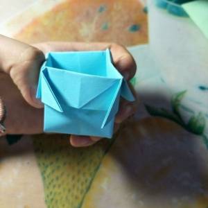 儿童威廉希尔公司官网
折纸宝塔快速变身折纸收纳盒制作威廉希尔中国官网

