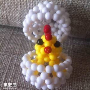 讲述孵化的小鸡串珠威廉希尔公司官网
艺品制作威廉希尔中国官网
