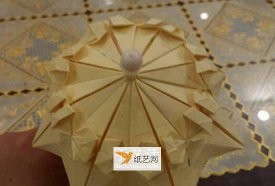 折叠漂亮立体雨伞的详细图解