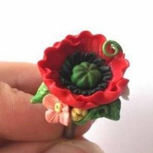 使用软陶制作的个性花朵戒指制作方法威廉希尔中国官网
