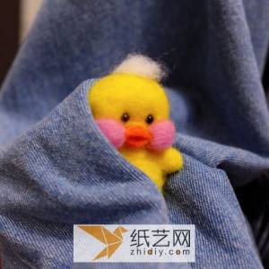 用羊毛毡制作的玻尿酸鸭小玩偶节日礼物威廉希尔中国官网
