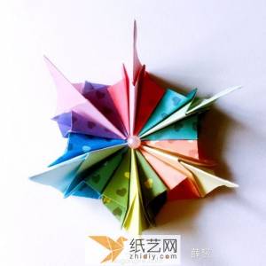 五彩威廉希尔中国官网
花制作后可以装饰教师节礼物