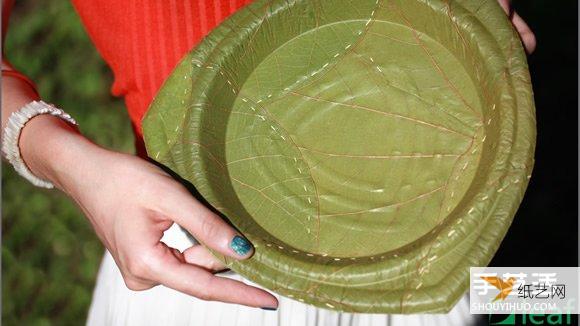 真正做到自然分解 28天回归土地的树叶餐盘设计方法威廉希尔中国官网
