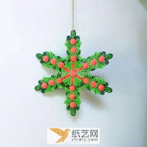 圣诞节衍纸挂件威廉希尔公司官网
威廉希尔中国官网
 DIY制作圣诞树的装饰