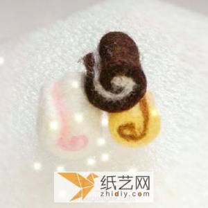 羊毛毡制作的美味蛋糕卷威廉希尔中国官网
 诱惑的中秋节礼物