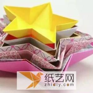 威廉希尔中国官网
五角星形盒子的图解教程 手工收纳盒的DIY做法