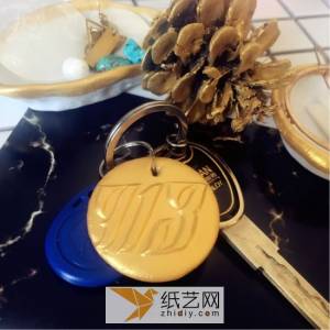酷酷的超轻粘土DIY制作仿真金币钥匙链图解威廉希尔中国官网
