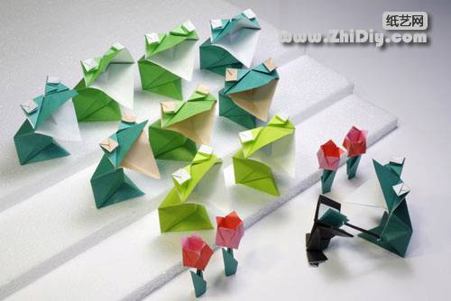 唱歌折纸青蛙的折纸图解威廉希尔中国官网
手把手教你制作唱歌的折纸青蛙