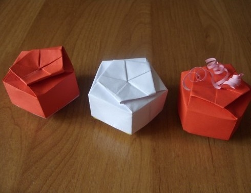 威廉希尔公司官网
折纸盒子威廉希尔中国官网
（收纳盒、首饰盒）完成后精美的效果图