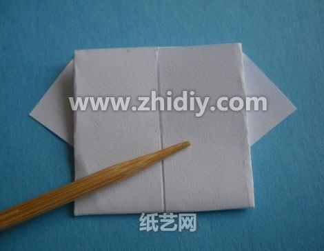 威廉希尔公司官网
折纸裙子制作威廉希尔中国官网
制作过程中的第六步