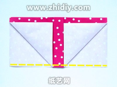 威廉希尔公司官网
折纸自制相框图解制作威廉希尔中国官网
制作过程中的第五步