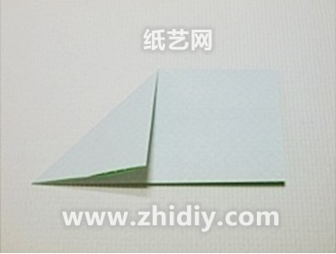 简单精美折纸收纳盒威廉希尔公司官网
威廉希尔中国官网
制作过程中的第五步