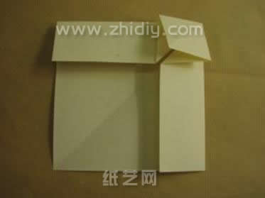 折纸大全图解之神仙鱼diy实拍折纸威廉希尔中国官网
制作过程中的第五步