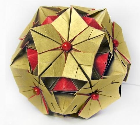 雪花枫叶纸球花是一个有着非常浪漫名字的威廉希尔公司官网
折纸纸球花制作