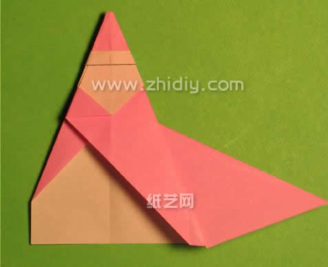 折纸圣诞老人的包裹是本折纸威廉希尔中国官网
制作过程中的一个难点