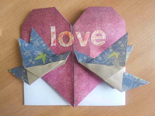 情人节贺卡的威廉希尔公司官网
折纸制作是最好的情人节纸艺礼物