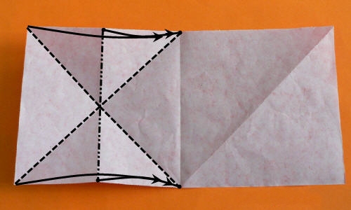 折纸玫瑰花的折法图解威廉希尔中国官网
一步一步的帮你解析玫瑰花的折法与制作要点