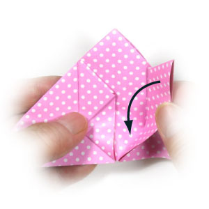 学习简单的折纸小兔子威廉希尔中国官网
可以让你更好的掌握一些折叠方法