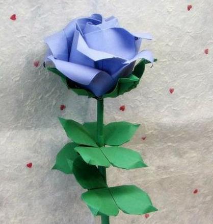 觅晨折纸玫瑰的折纸图解威廉希尔中国官网
教你制作可爱的觅晨折纸玫瑰