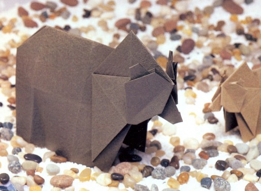 折纸灰熊的折法图解威廉希尔中国官网
手把手教你制作精美的折纸灰熊