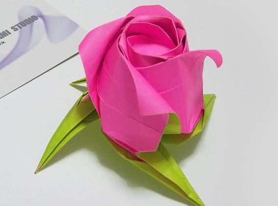 简氏折纸玫瑰花折纸图解威廉希尔中国官网
手把手教你制作精美的简氏折纸玫瑰花