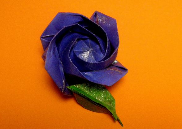 简单折纸玫瑰花的基本折纸图解威廉希尔中国官网
手把手教你制作简单的折纸玫瑰花