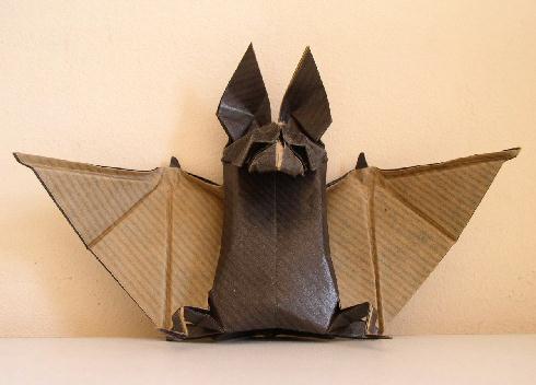 万圣节折纸大全的视频威廉希尔中国官网
手把手教你折叠精美的折纸蝙蝠