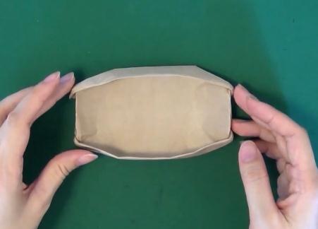 折纸大全的视频威廉希尔中国官网
手把手教你制作漂亮的折纸船盒子威廉希尔中国官网
