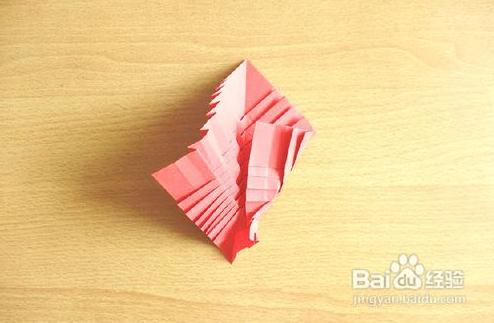 折纸阿布老师一步一步的教大家如何完成漂亮的折纸鲤鱼的制作威廉希尔中国官网
