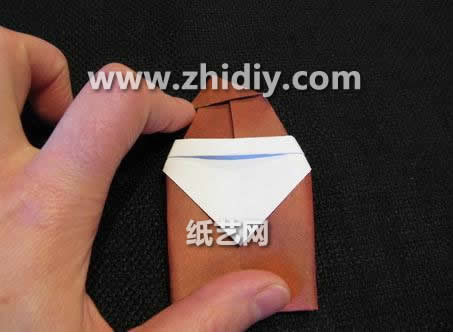 圣诞老人的折纸威廉希尔中国官网
将最新的折纸圣诞老人的折法告诉你