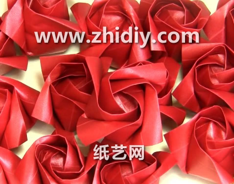 威廉希尔公司官网
折纸川崎玫瑰的简单折纸视频威廉希尔中国官网
教你制作可爱的川崎玫瑰花