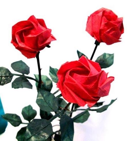 越狱玫瑰花的折法图解视频威廉希尔中国官网
教你精致折纸玫瑰花