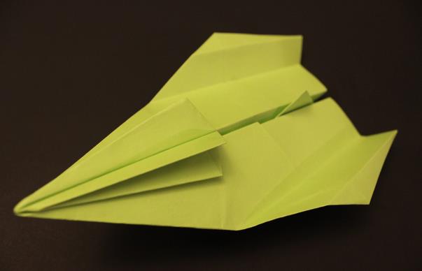 空中之王手工威廉希尔中国官网
滑翔机的折法视频教程