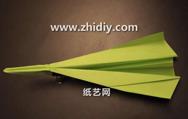 折纸战斗机大全威廉希尔中国官网
手把手教你制作出漂亮的云霄战机的折法