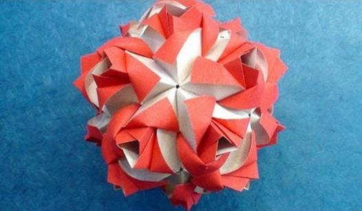 玫瑰花的纸球花折法制作威廉希尔中国官网
教你制作折纸玫瑰花花球灯笼