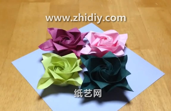 剑形折纸玫瑰花的威廉希尔公司官网
折纸图解威廉希尔中国官网
教你制作精美的折纸玫瑰