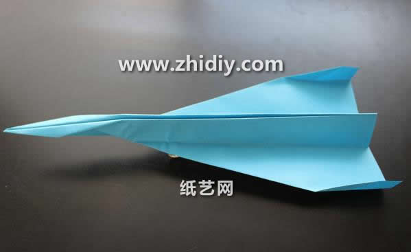 折纸飞机大全威廉希尔中国官网
手把还搜教你制作精致的梭形折纸战机