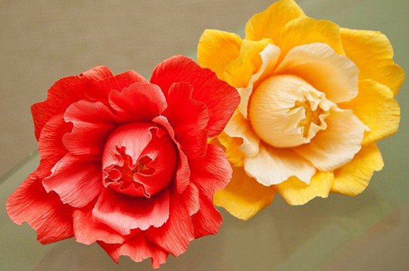 皱纹纸玫瑰花的制作方法威廉希尔中国官网
教你制作出漂亮的皱纹纸玫瑰花