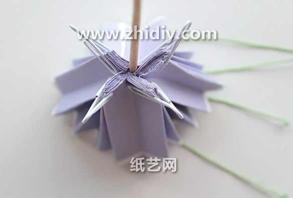这里看到的折纸花制作威廉希尔中国官网
学习和制作起来都非常的不错