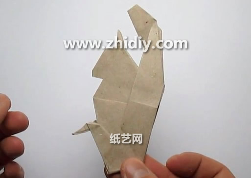 威廉希尔公司官网
折纸松鼠威廉希尔中国官网
教你折叠出可爱的小松鼠来