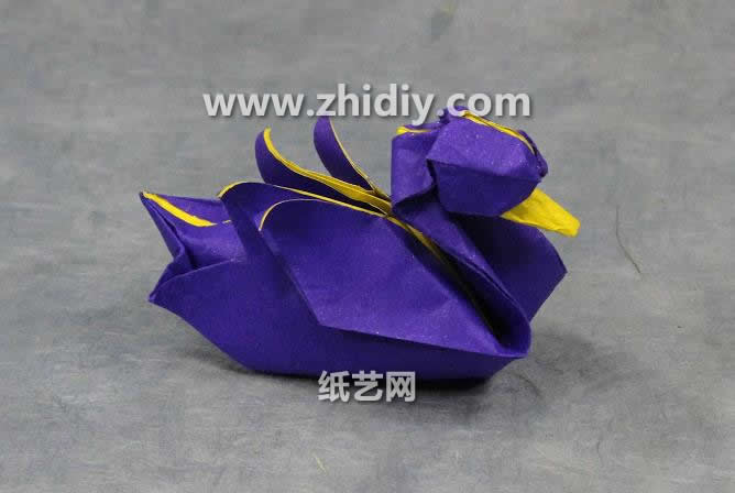 折纸小鸭子威廉希尔公司官网
折纸威廉希尔中国官网
教你快速制作出漂亮的折纸小鸭子