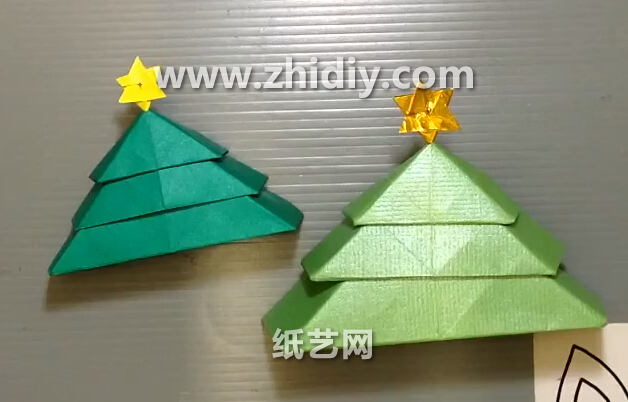 威廉希尔公司官网
折纸圣诞树的折法视频威廉希尔中国官网
手把手教你学习精美的折纸圣诞树