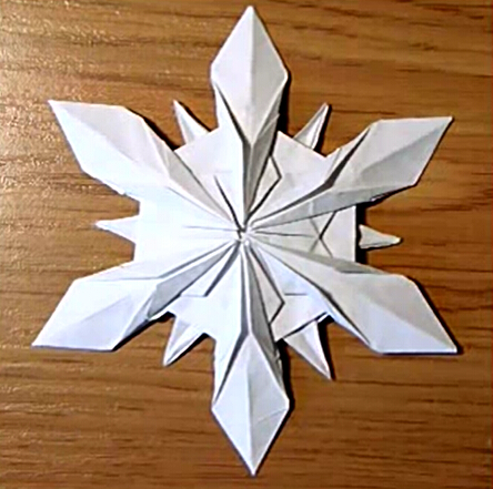 新年立体折纸雪花教你如何折叠出逼真可爱的雪花