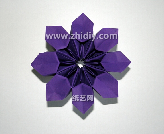 威廉希尔公司官网
魔术折纸花的折法视频威廉希尔中国官网
教你学习魔术折纸花如何制作