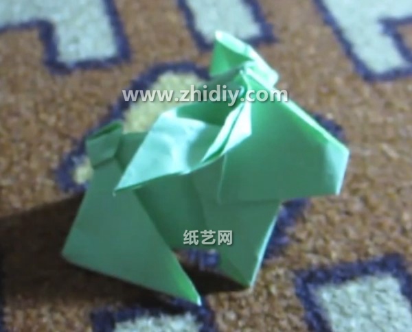 创新折纸小兔子的折法威廉希尔中国官网
手把手教你学习创新折纸兔子