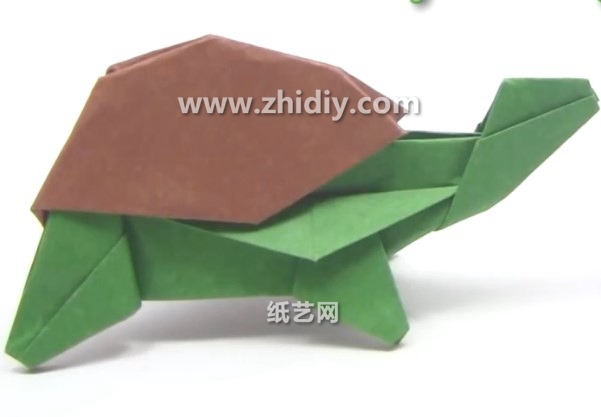 简单折纸乌龟的折法威廉希尔中国官网
手把手教你学习如何制作简单折纸乌龟