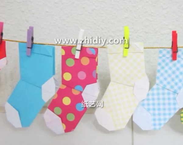 儿童折纸袜子的折法制作威廉希尔中国官网
手把手教你学习如何制作儿童折纸袜子